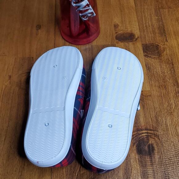 Red/Blue Plaid slip on Tennis Shoe size 9 - Picture 6 of 6